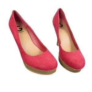 Guess Womens Red Suede Platform Heels Size 7